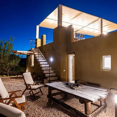 Sole Among The Junipers Villa